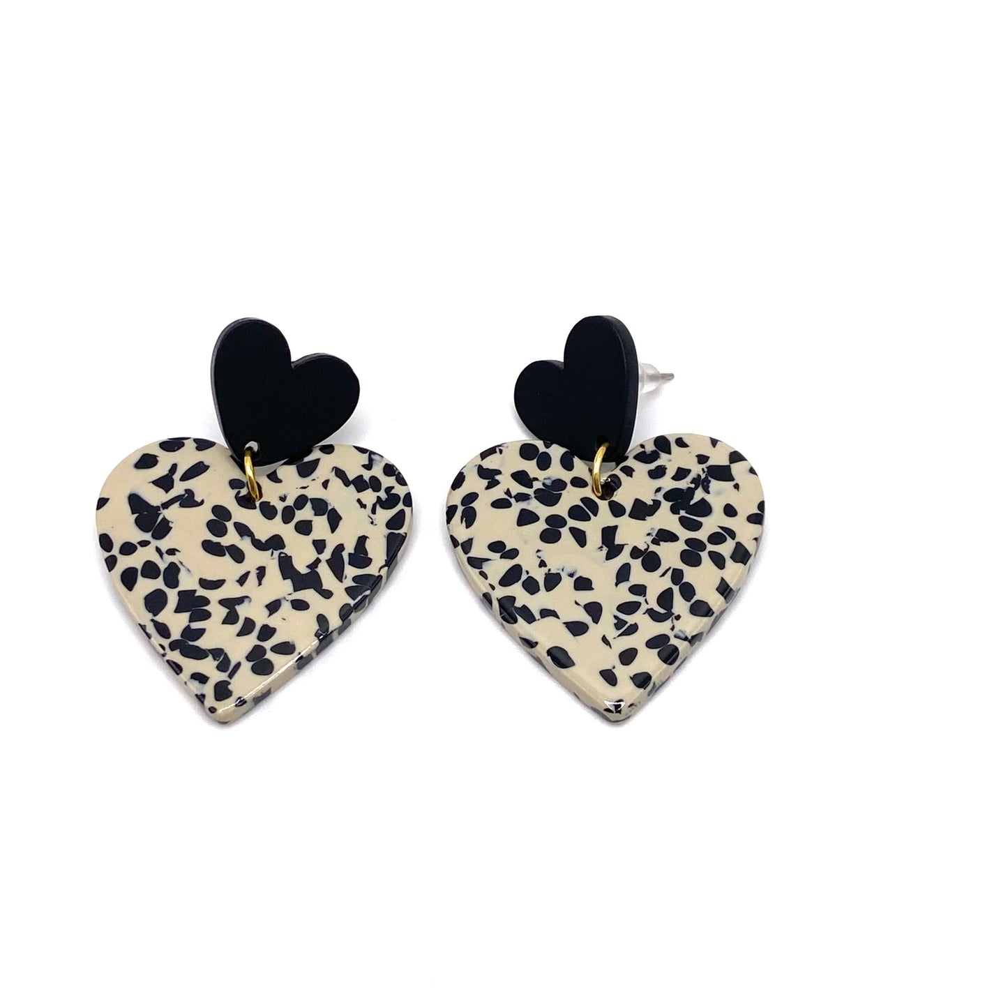 Boucle d'oreille coeur noir