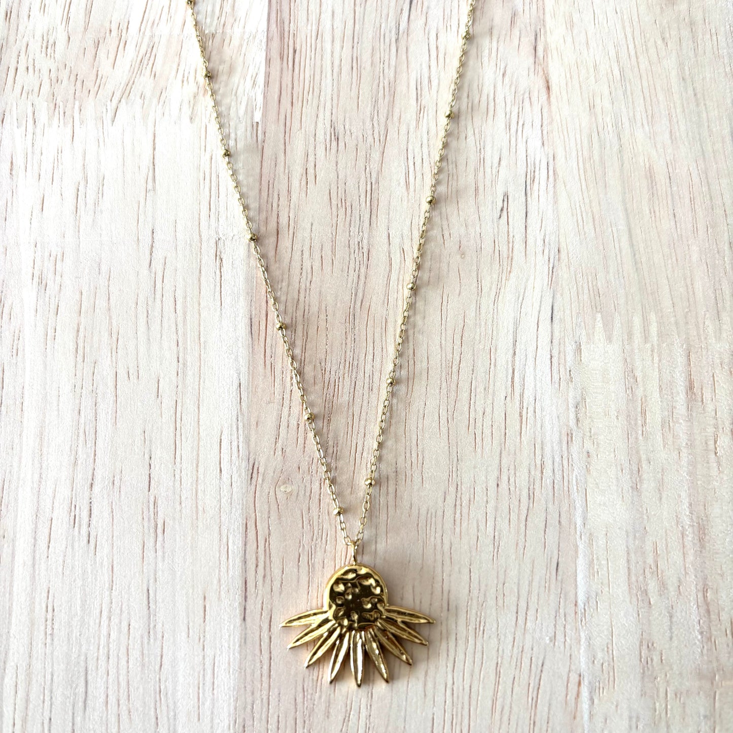 Collier Éventail martelé