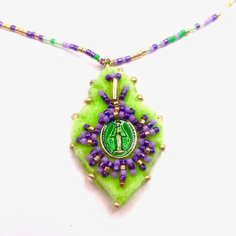 collier tour de cou feutrine